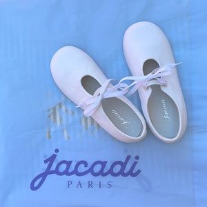 JACADI size 29 white shoes for girls.